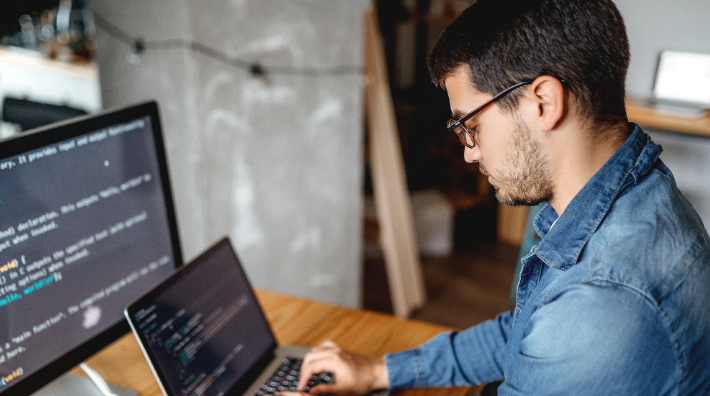 How to Decide if a Job Is Right for Your Future